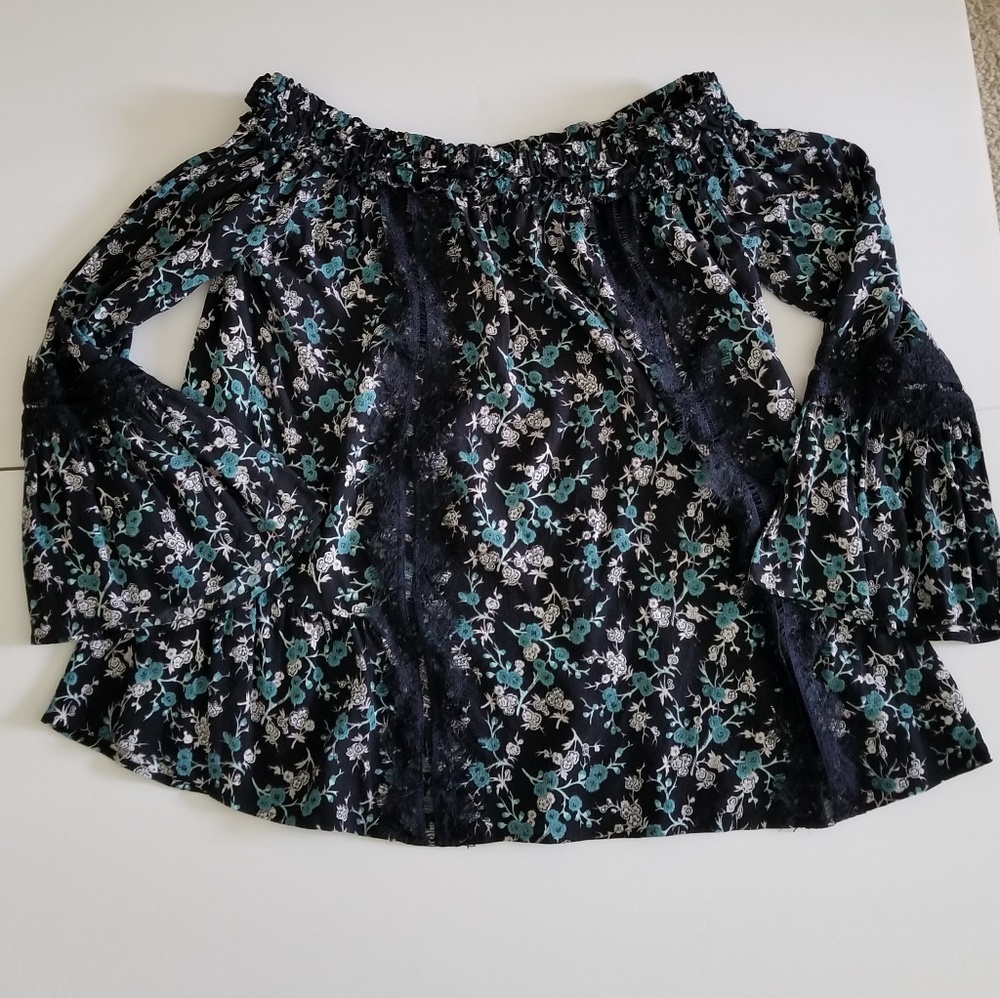 Ann Taylor Loft Top
